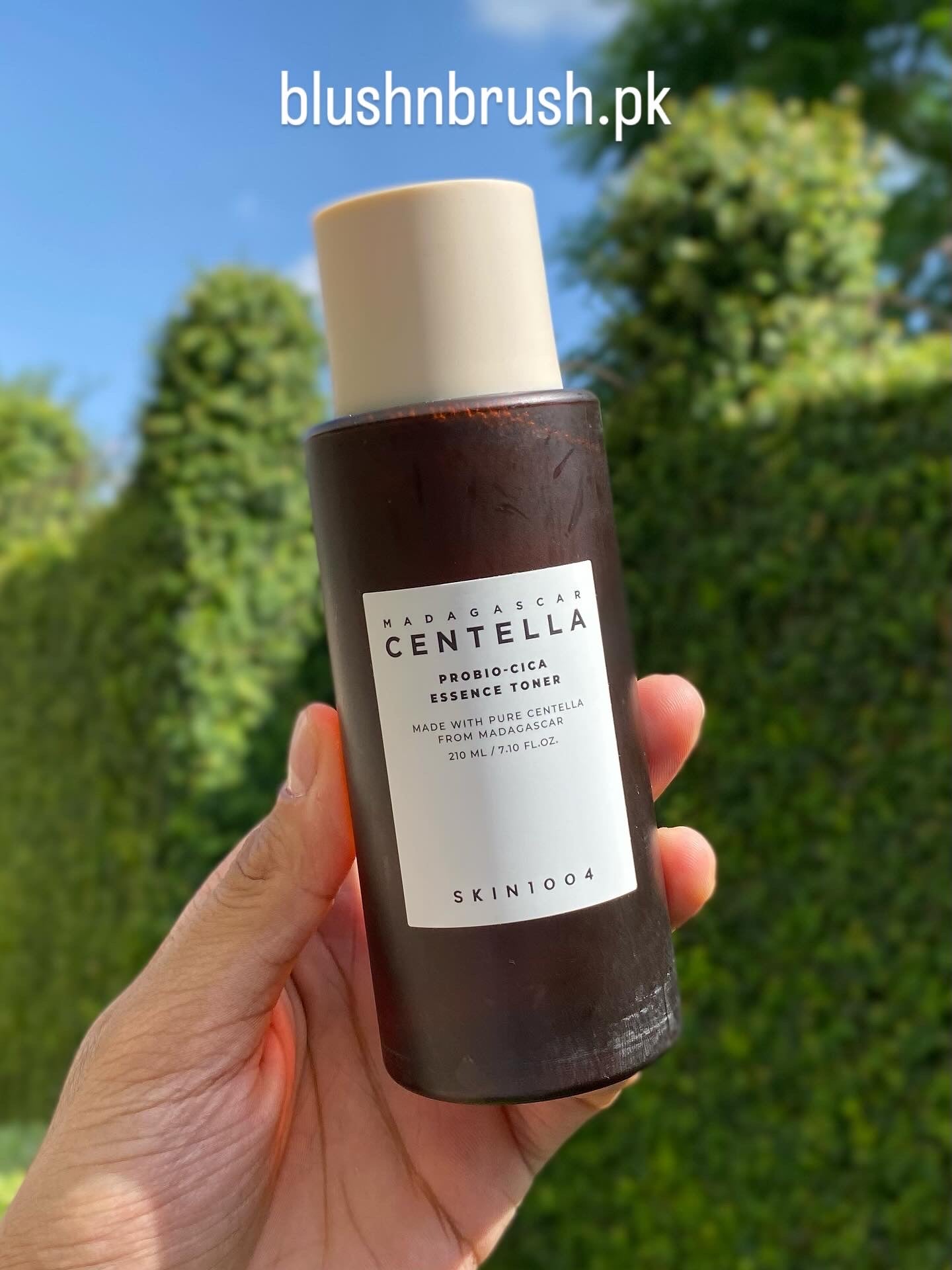 Skin1004 Madagascar Centella Probio-Cica Essence Toner β 210ml