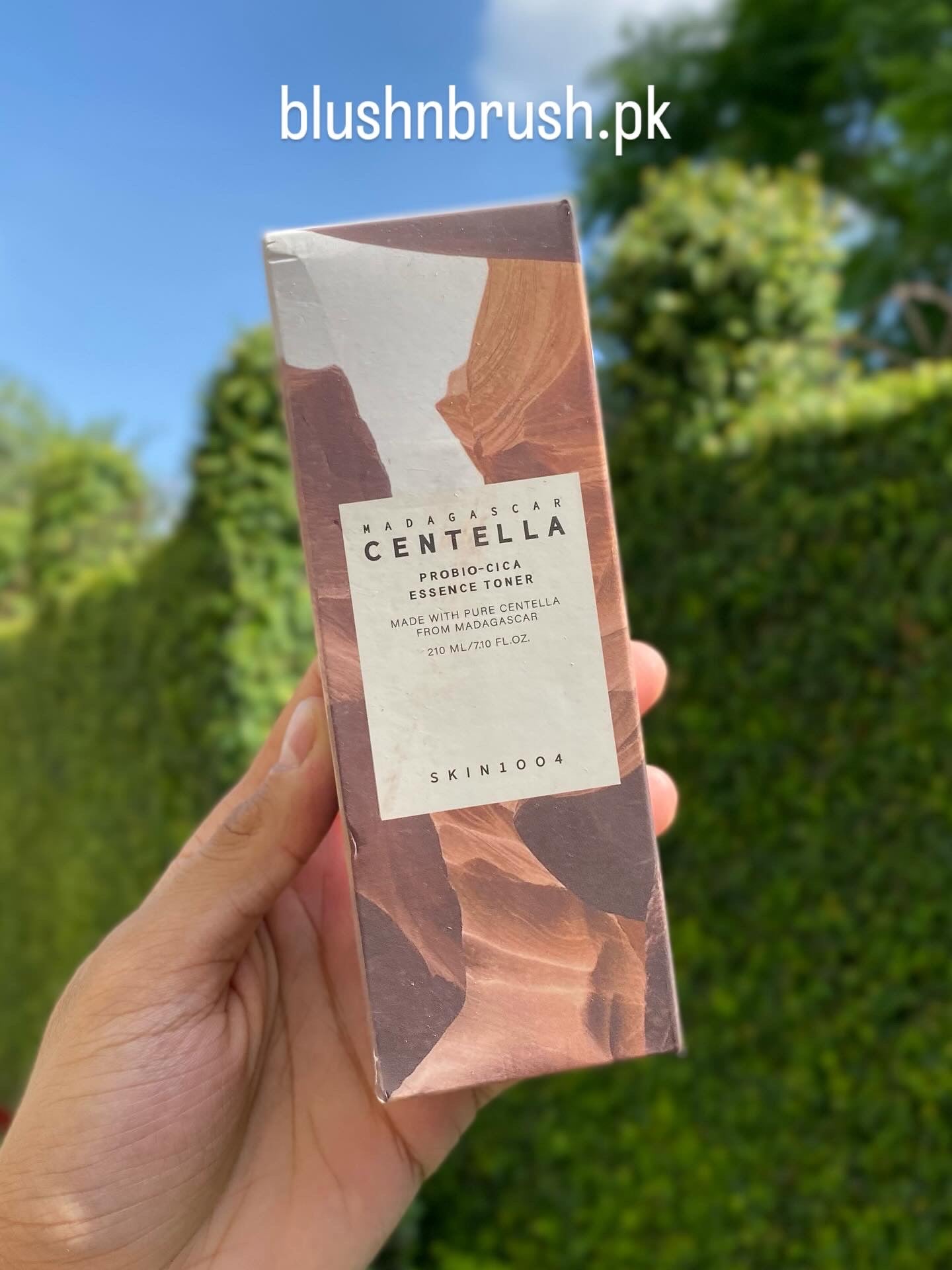 Skin1004 Madagascar Centella Probio-Cica Essence Toner β 210ml