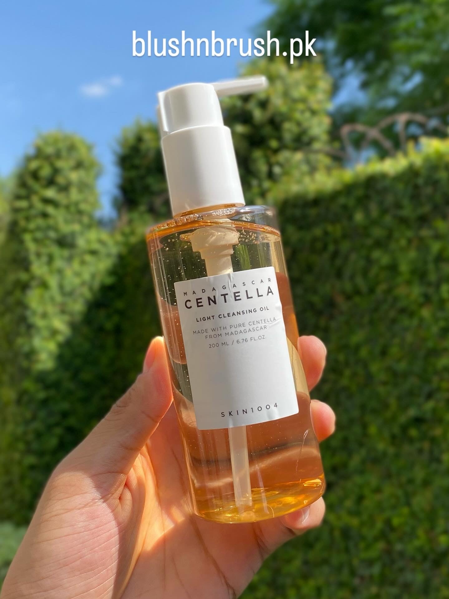 Skin1004 Madagascar Centella Light Cleansing Oil – 200ml