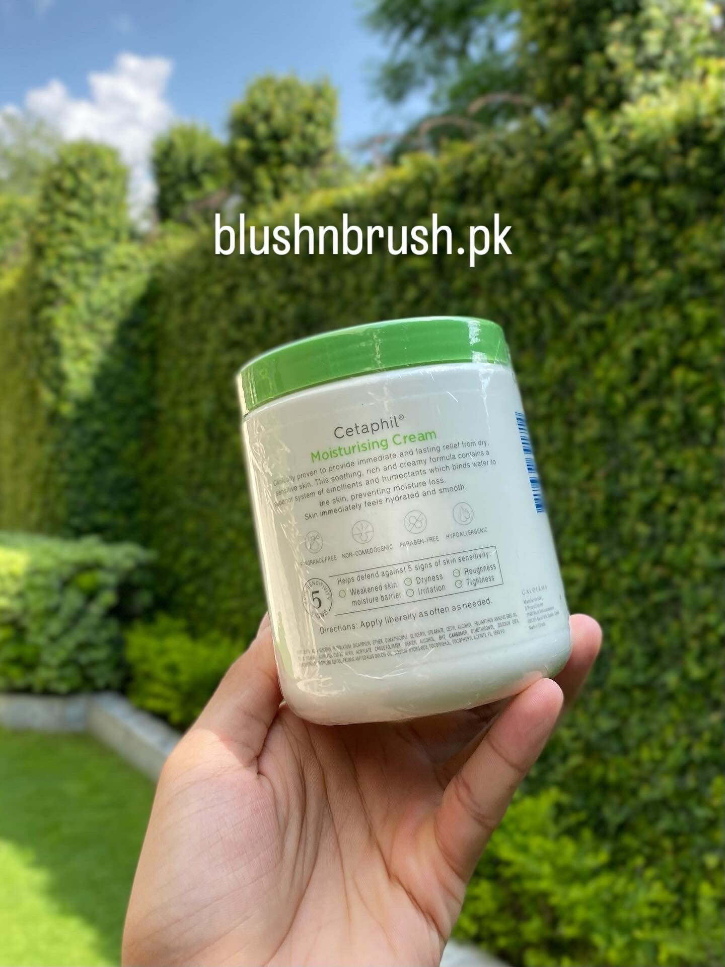 Cetaphil Moisturising Cream – Large 550g Jar