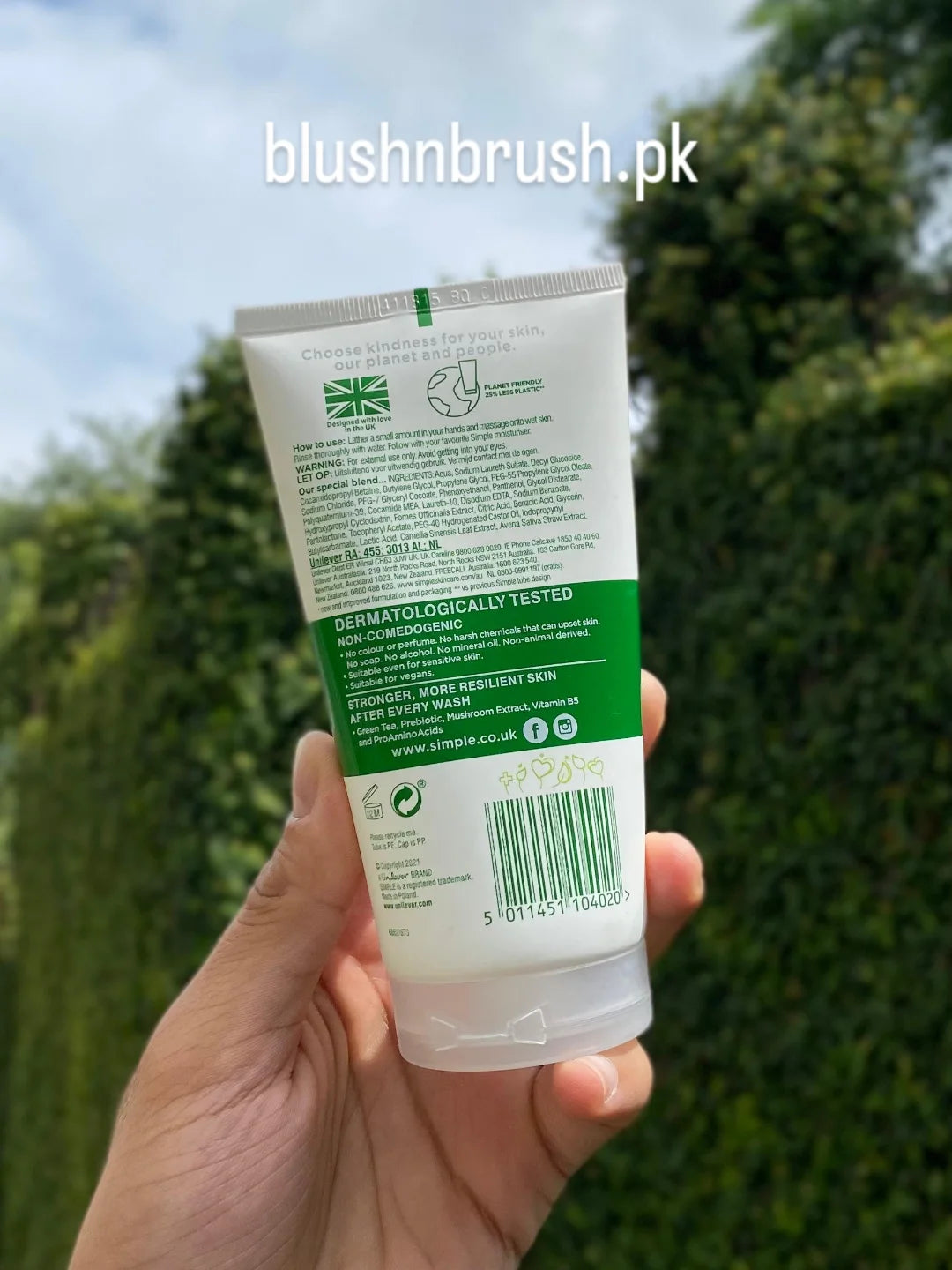 Simple Age Resisting Facial Wash – 150ml