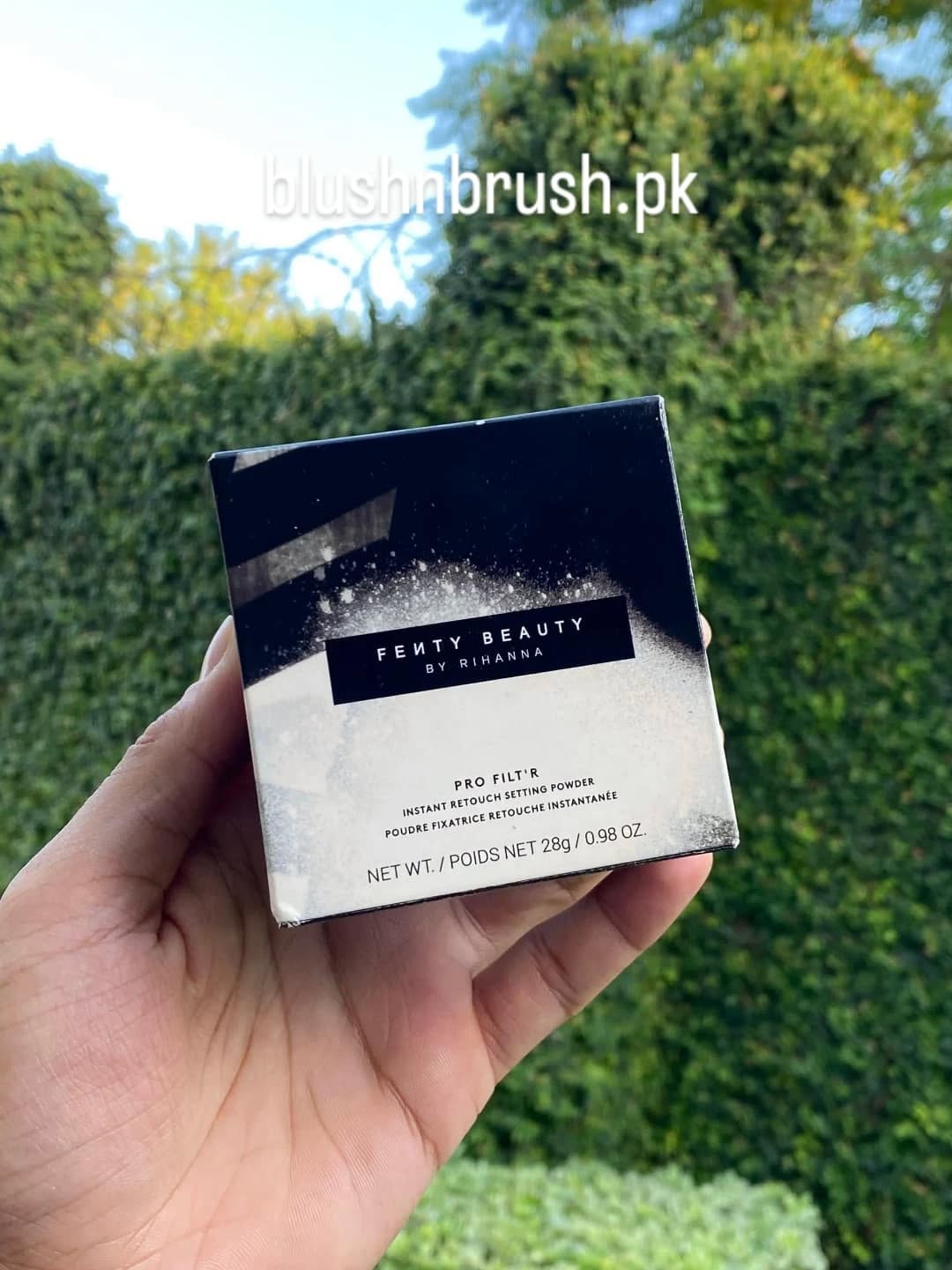 Fenty Beauty by Rihanna Pro Filt’r Instant Retouch Setting Powder