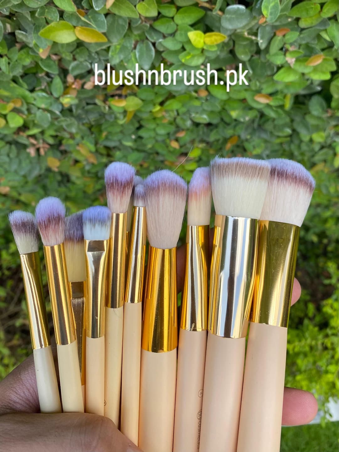 BH Cosmetics White Stud 12-Piece Brush Set
