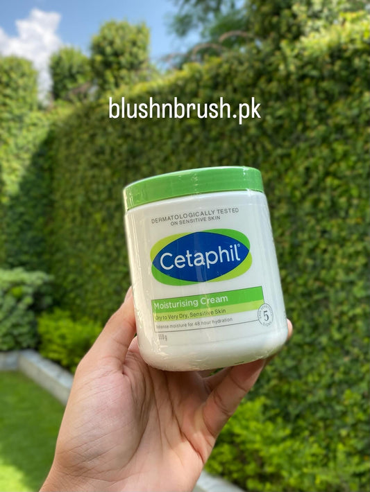 Cetaphil Moisturising Cream – Large 550g Jar