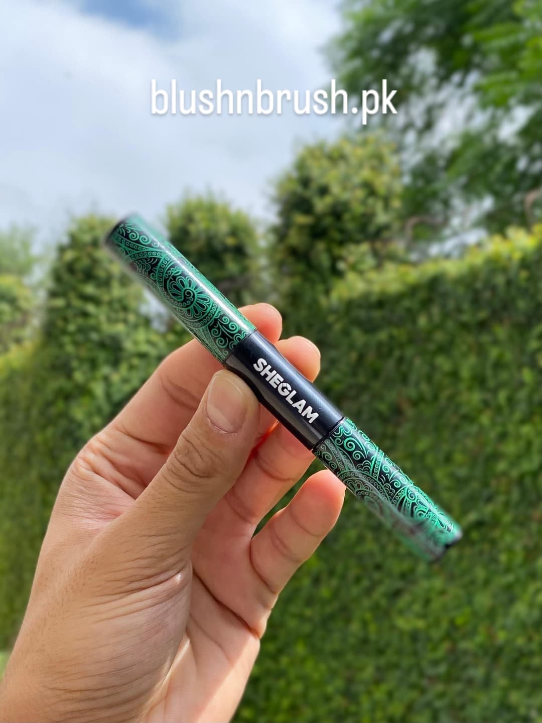 SHEGLAM 2-in-1 Mascara – Volumizing & Lengthening